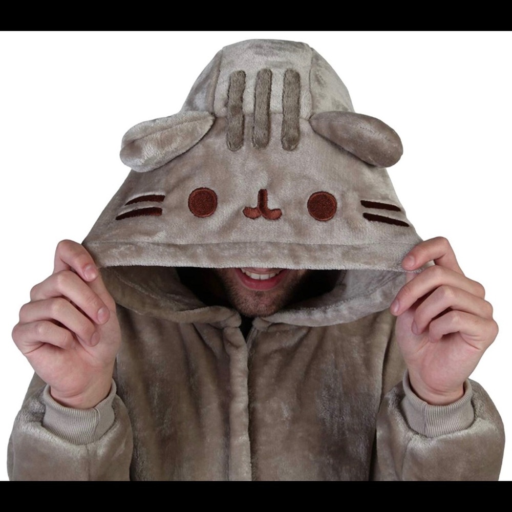 Pusheen Onsie! MINT Basically new